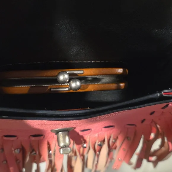 πCoach 1941 Wild Tea Rose Fringe Dinky bag KISSLOCK INSIDE! - Picture 10 of 12